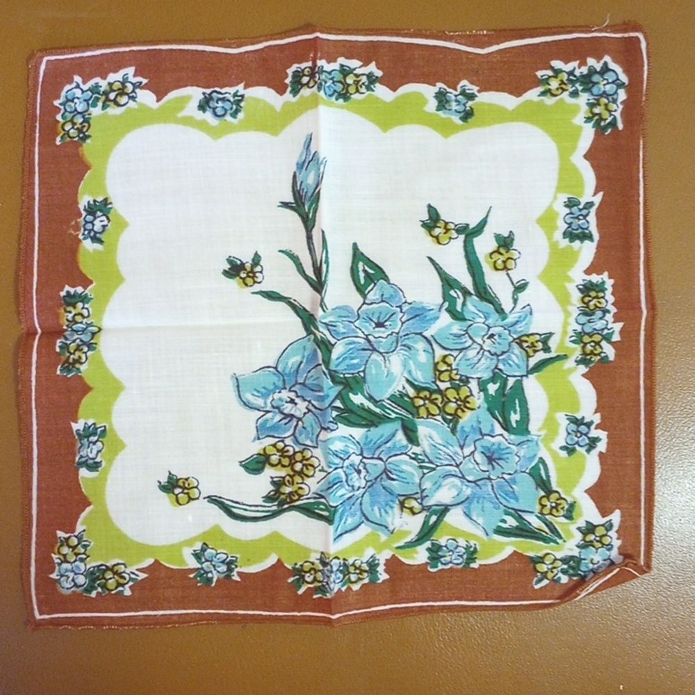8 Floral Vintage Handkerchiefs. Red Pink Yellow Gold Green Aqua Blue Brown White - Picture 6 of 9